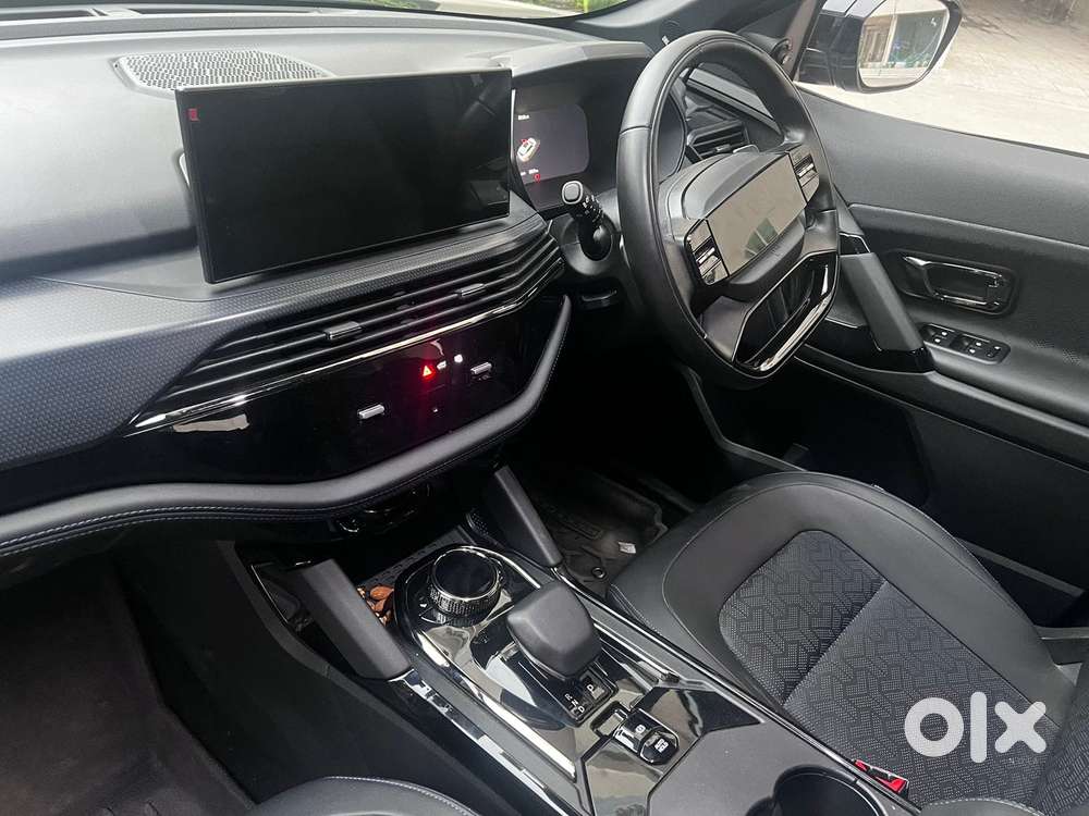 Tata Harrier Fearless Plus Dark Edition At, 2023, Diesel