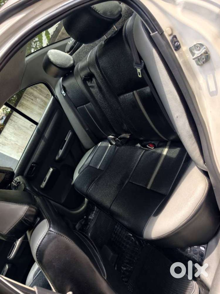 Maruti Suzuki Swift Dzire, 2014, Diesel