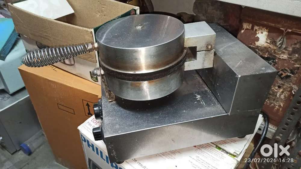 Commercial Waffle maker machine - Fridges in Bhagwan Nagar Tekra