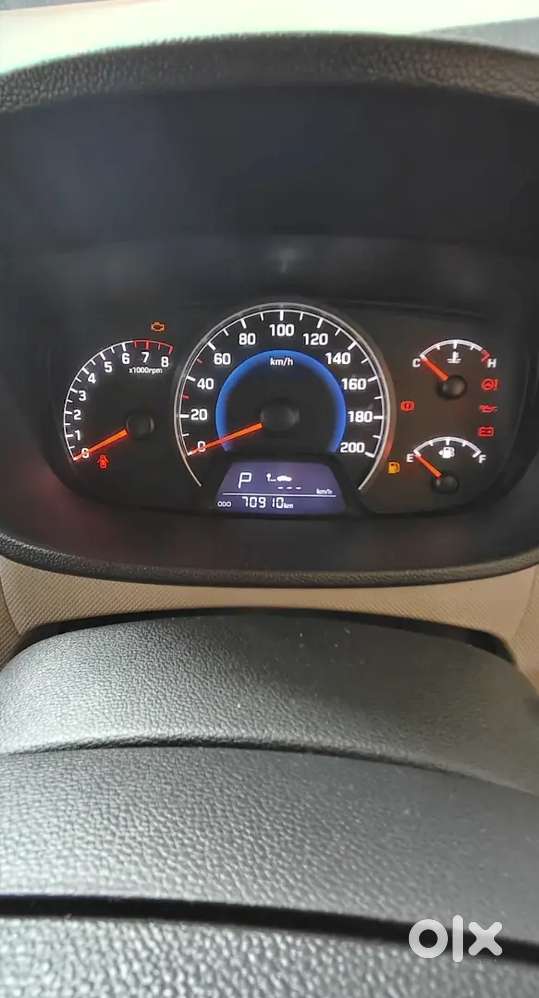 Hyundai Grand I10 2015 Petrol 70910 Km Driven