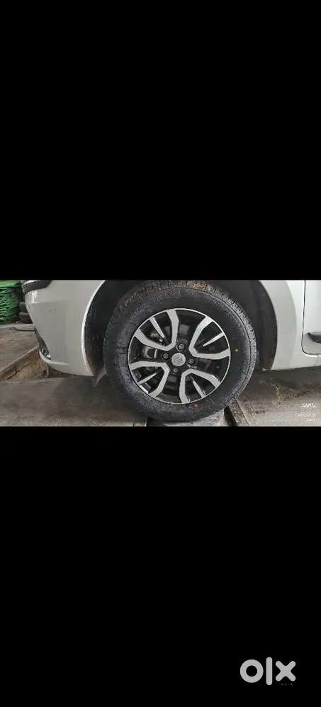 Maruti Suzuki Dzire Vxi 2022
