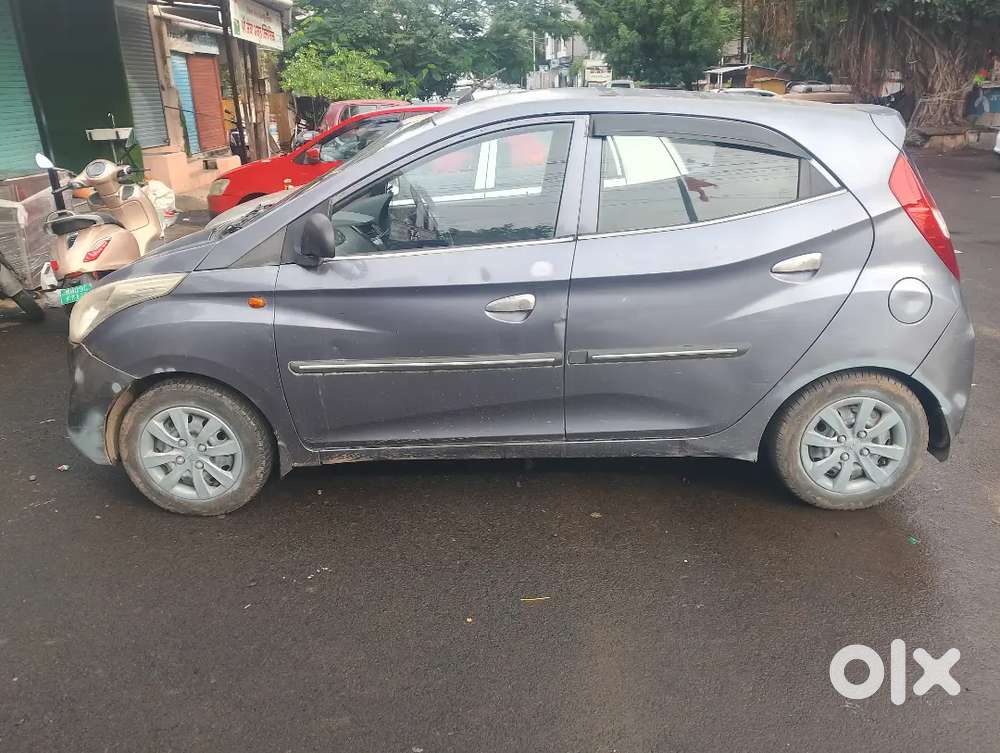 Hyundai Eon Sportz 2011