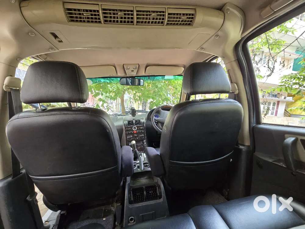 Tata Safari 2012
