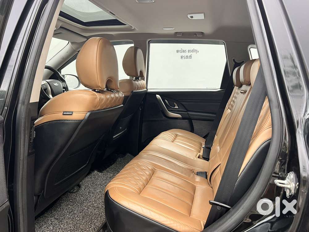 Mahindra Xuv500 W11 Option, 2020, Diesel
