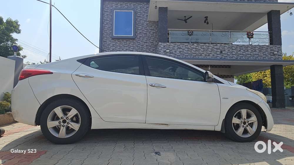 Hyundai Elantra Diesel Manual 2013