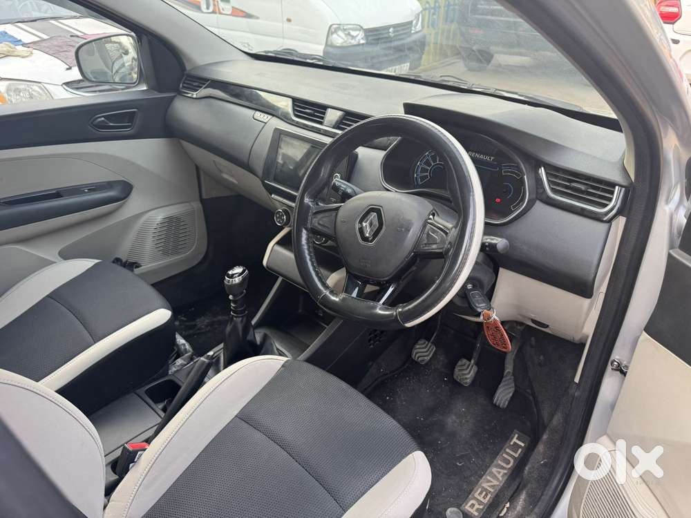 Renault Triber Rxt, 2020, Petrol