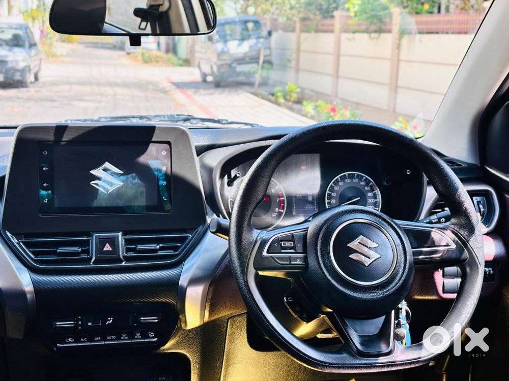Maruti Suzuki Fronx Delta Plus 1.2l Mt, 2024, Petrol