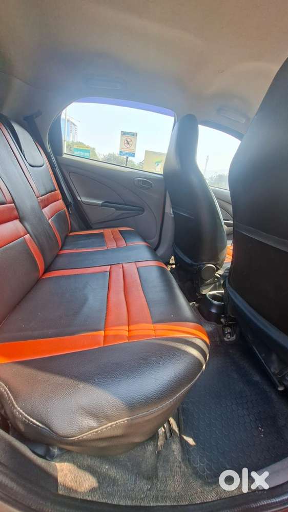 Toyota Etios Liva 1.2 V, 2016, Petrol