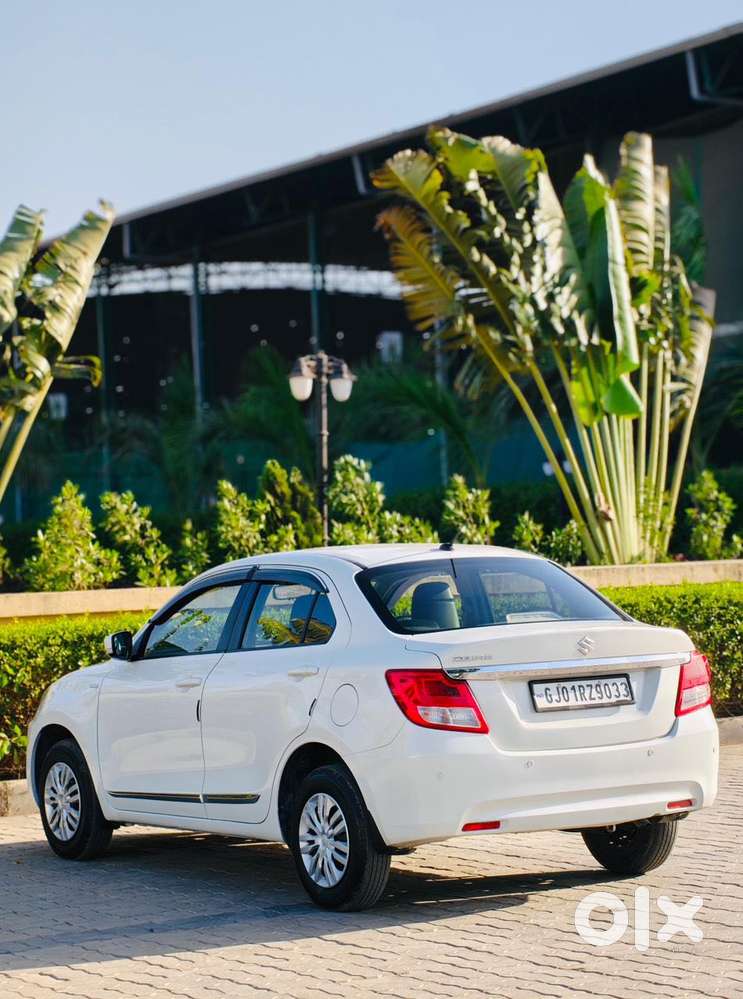 Maruti Suzuki Swift Dzire Amt Vdi, 2017, Diesel