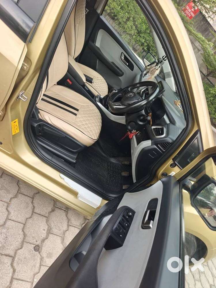 Tata Altroz Xz, 2020, Petrol