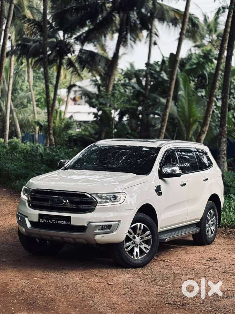 Ford Endeavour 3.2 Titanium At 4x4, 2017, Diesel