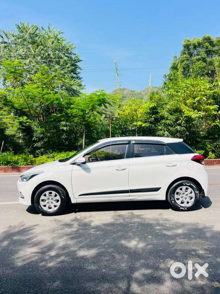 Hyundai Elite I20 Sportz (o) 1.2, 2016, Cng & Hybrids