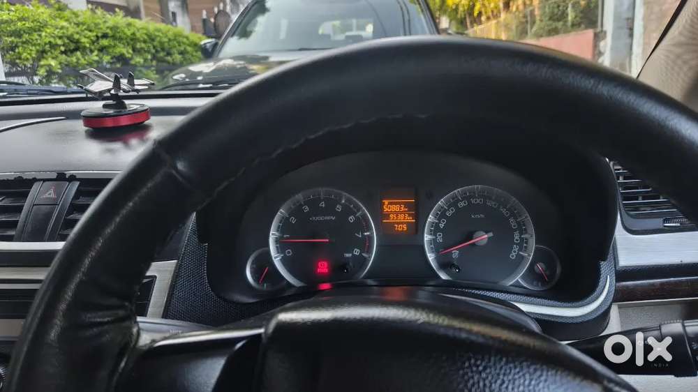 Maruti Suzuki Dzire 2012 Petrol 97000 Km Driven With Alloy Tires