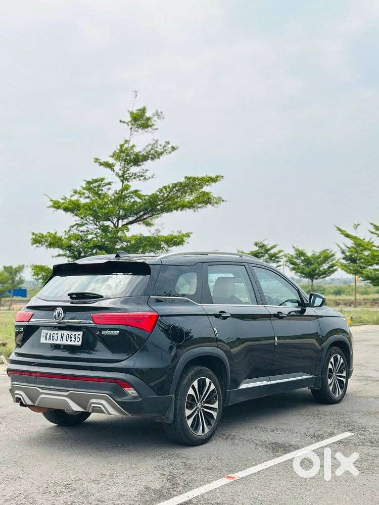 Mg Hector Plus Sharp Hybrid Petrol, 2022, Petrol