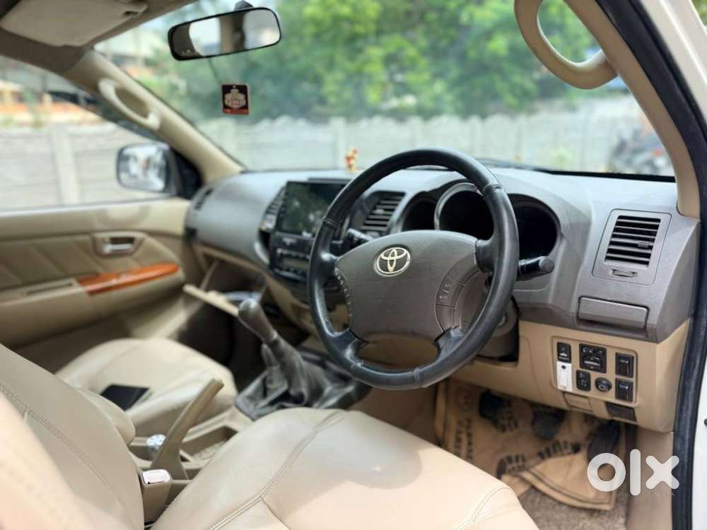Toyota Fortuner 4x4 At, 2010, Diesel