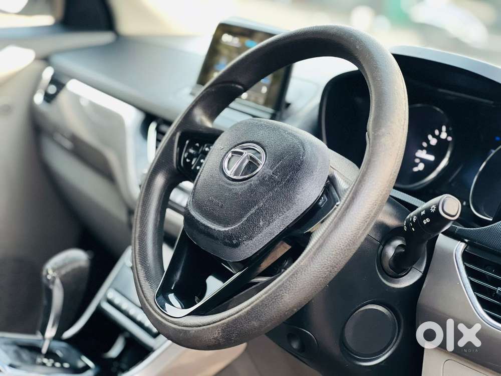 Tata Nexon Amt Xza Plus, 2019, Petrol