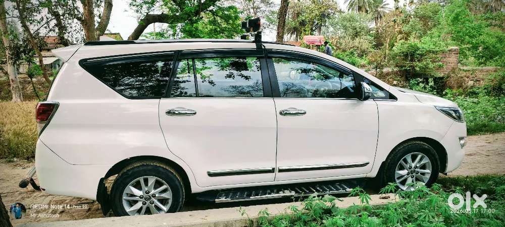 Toyota Innova Crysta 2018