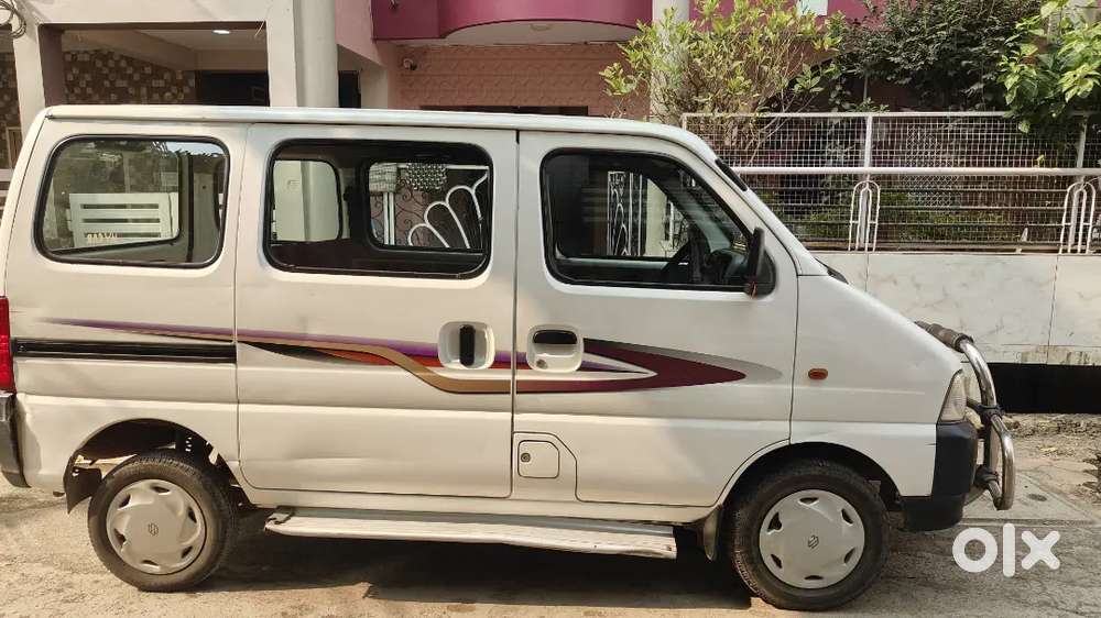 Maruti Suzuki Eeco 2011