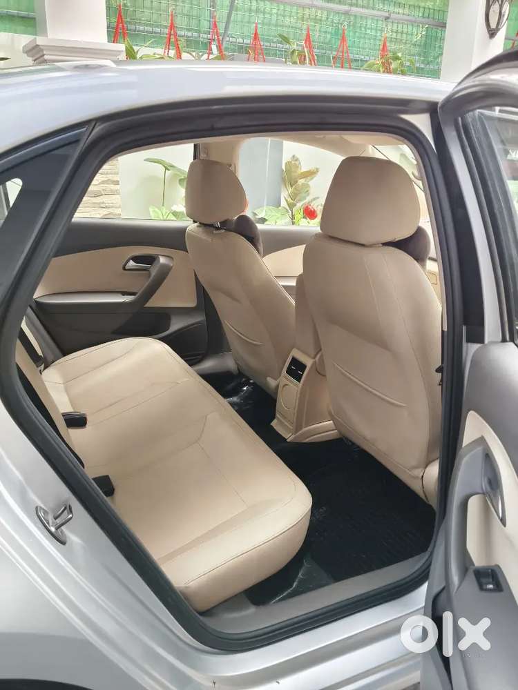 Good Condition Vento@milage : 20-24kms )