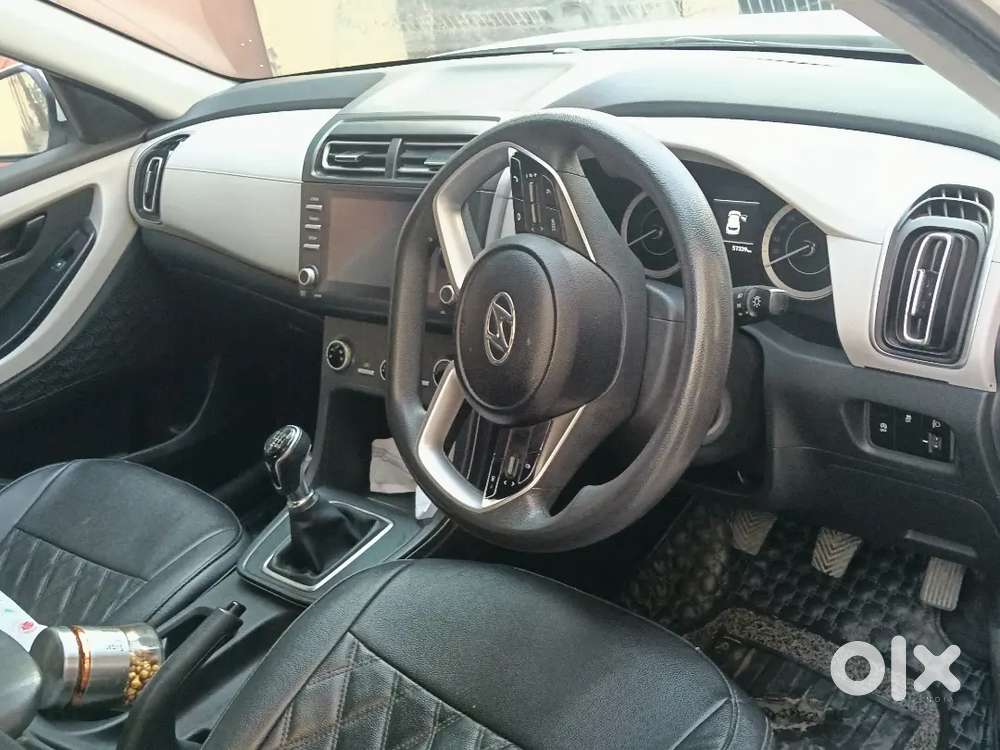 Hyundai Creta 2023 Manual Petrol