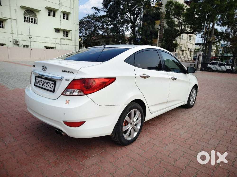 Hyundai Verna 1.6 Sx (o) Crdi At, 2012, Diesel