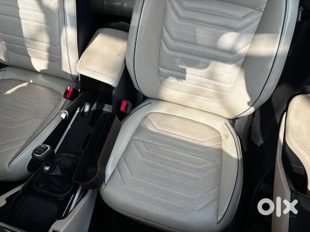 Kia Carens 7 Seater Well Maintained