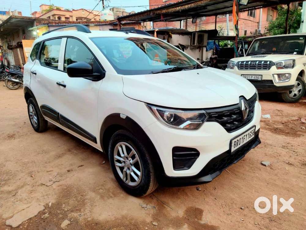 Renault Triber Rxl, 2023, Petrol