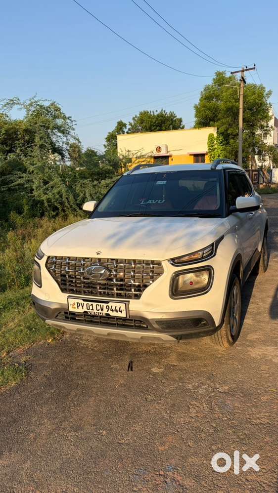 Hyundai Venue 2020 Petrol Good Condition
