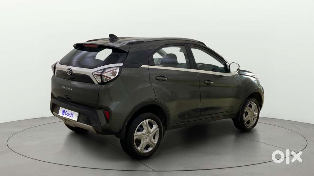 Tata Nexon 1.2 Revotron Xz, 2022, Petrol