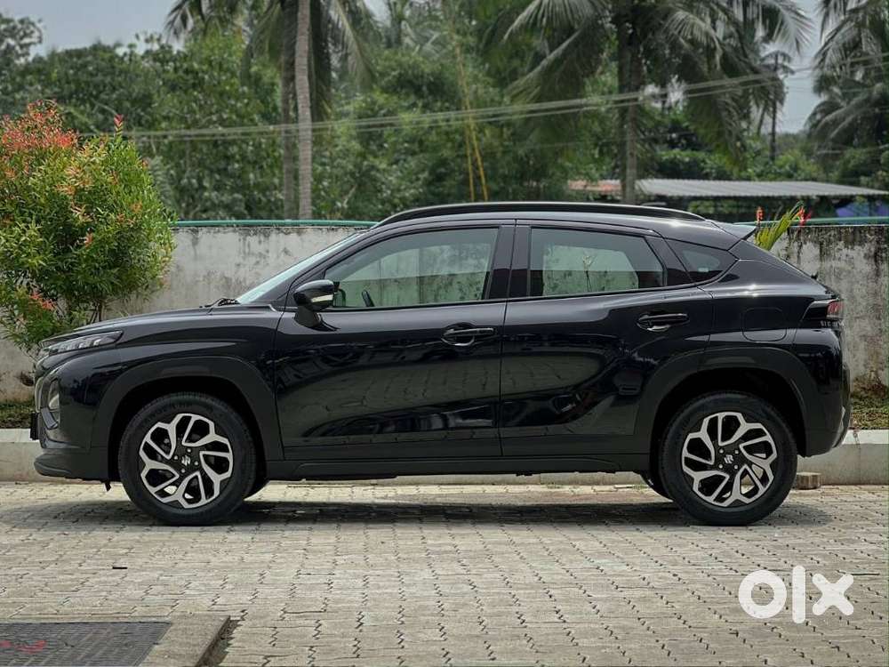Maruti Suzuki Fronx Alpha 1.0l Turbo 6 At, 2023, Petrol