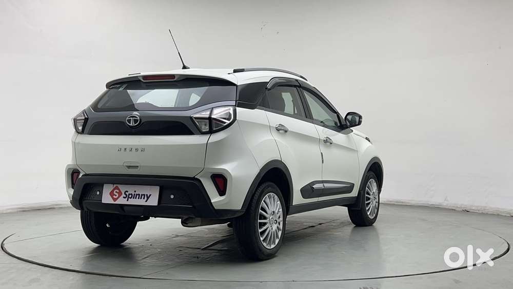 Tata Nexon 1.2 Revotron Xm (s), 2021, Petrol