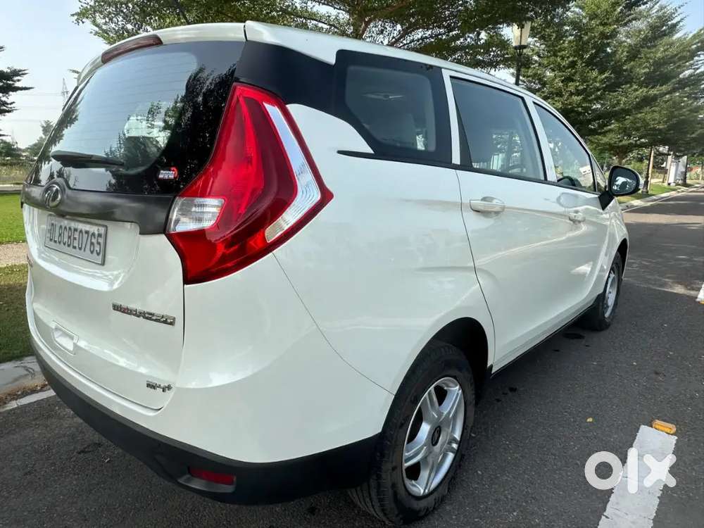 Mahindra Marazzo 2022 September Diesel M4plus