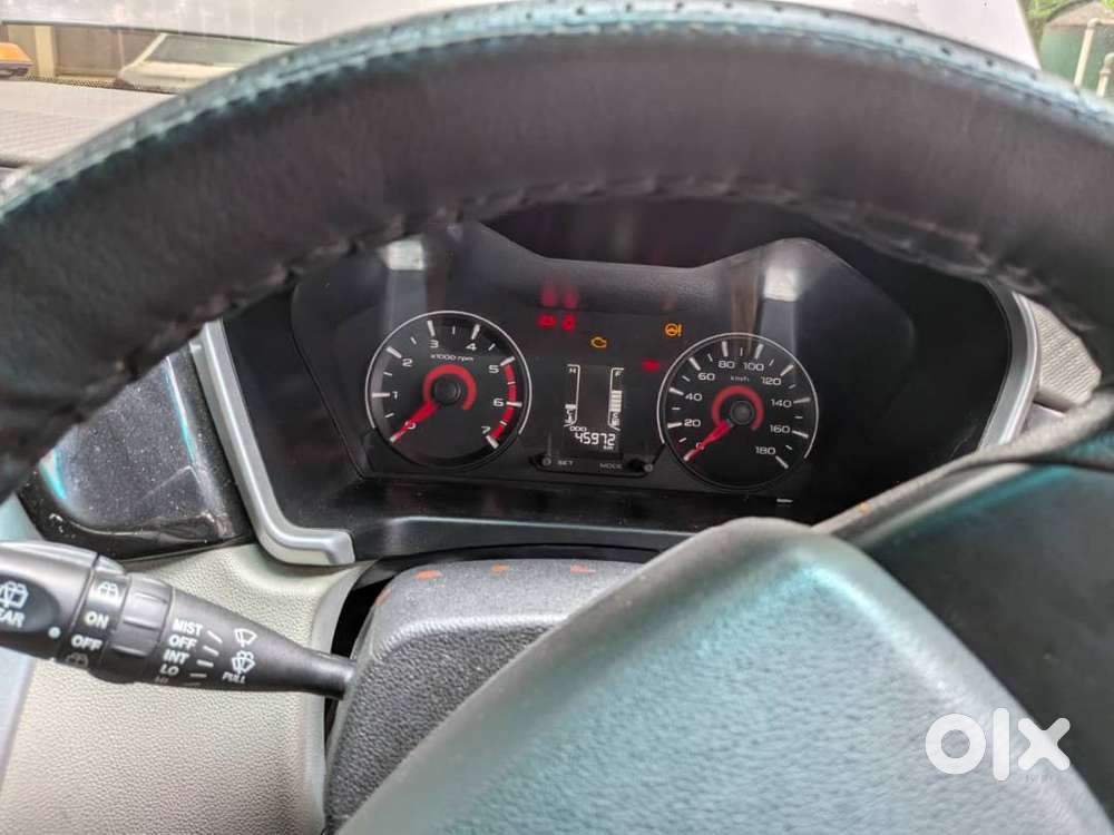 Mahindra Kuv100 Nxt 2016 Petrol Well Maintained