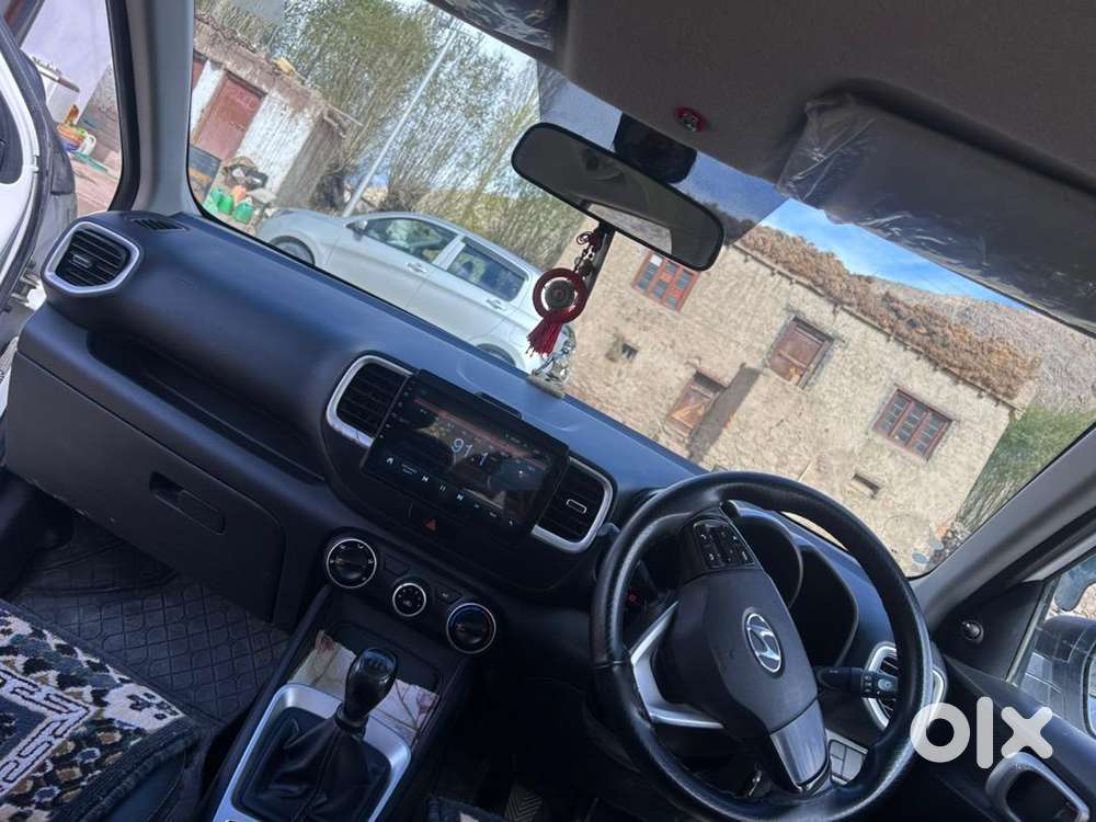 Hyundai Venue 2020 Petrol Well Maintained