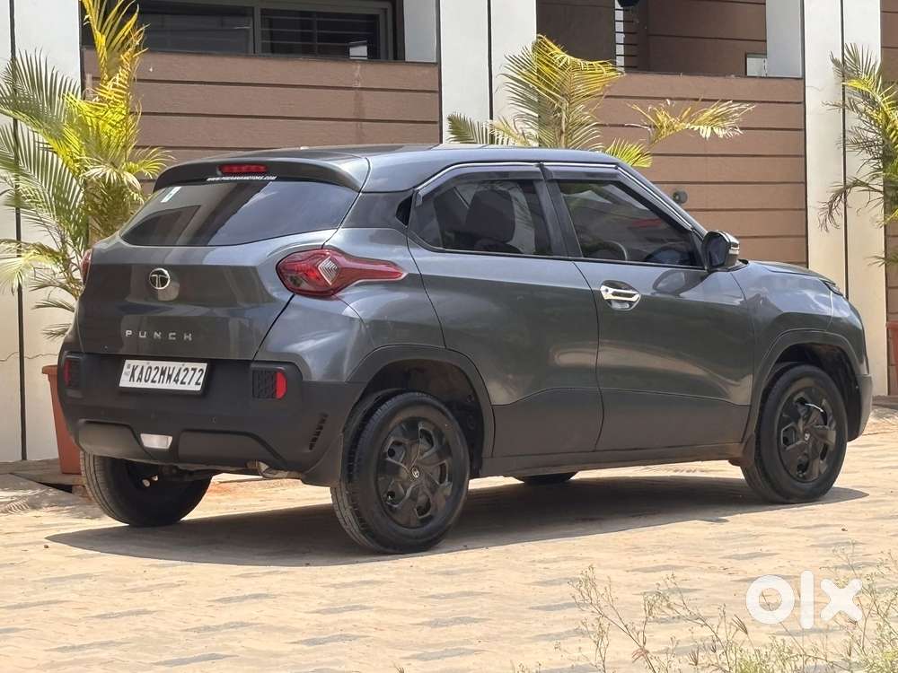 Tata Punch 1.2 Revotron Pure Rhythm Pack Mt, 2025, Petrol