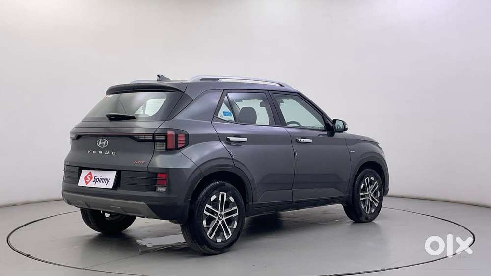 Hyundai Venue 1.0 Sx (o) Turbo Dct, 2022, Petrol