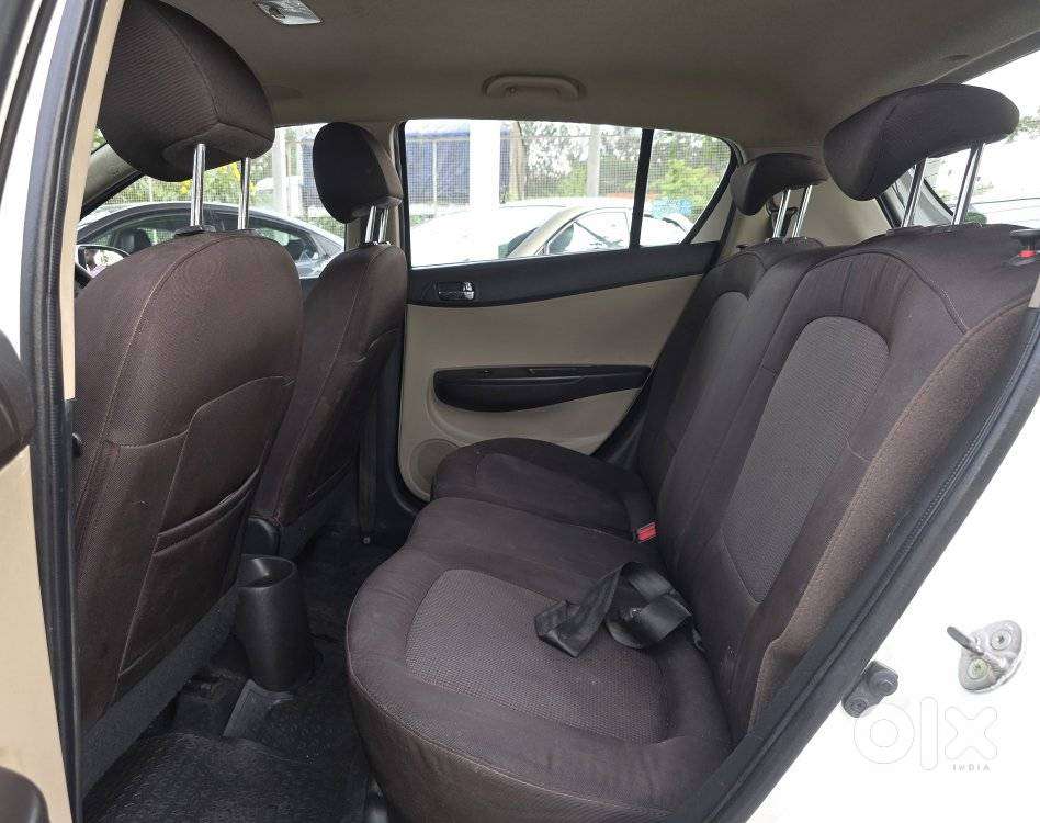 Hyundai I20 Sportz 1.2 Bs-iv, 2012, Petrol