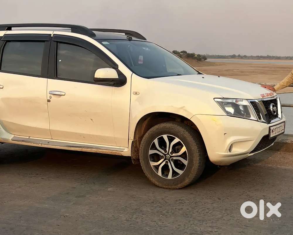 Nissan Terrano 2015 Diesel 79400 Km Driven