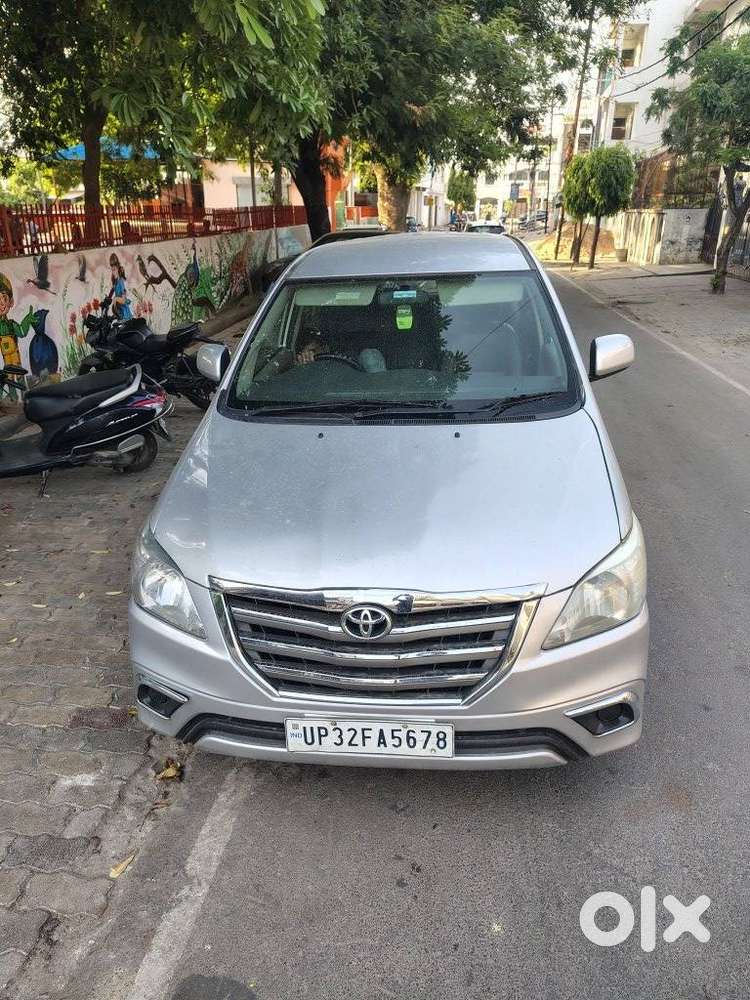 Toyota Innova 2.5 G (diesel) 8 Seater, 2014, Diesel