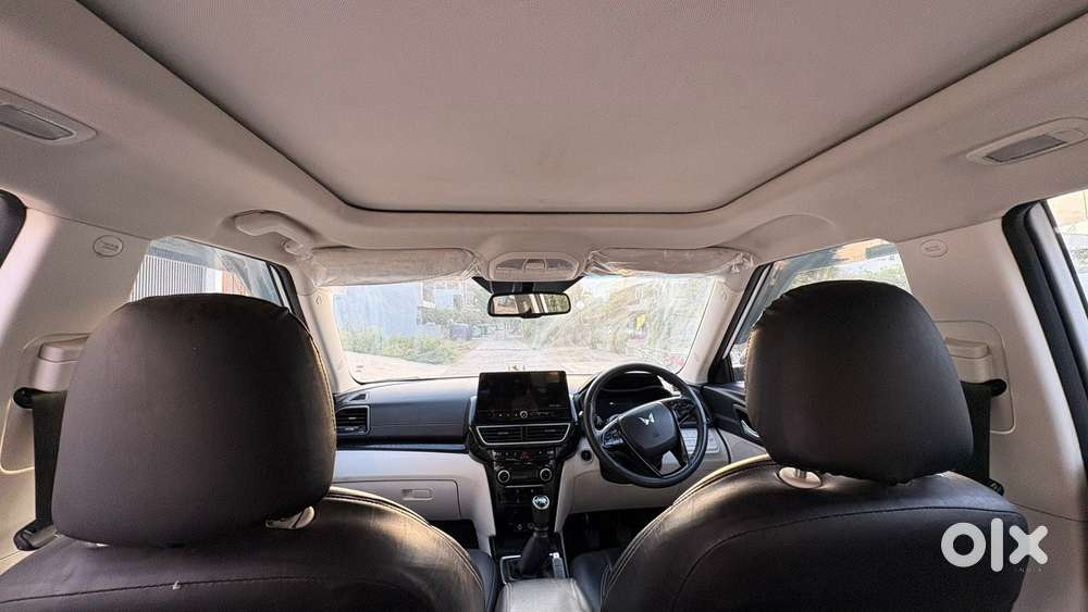 Mahindra Xuv 3xo Ax7 Diesel Mt, 2024, Diesel