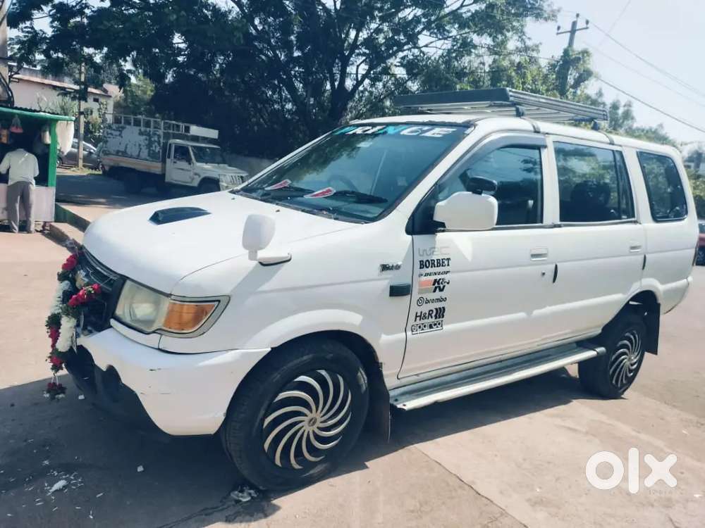 Chevrolet Tavera 2015
