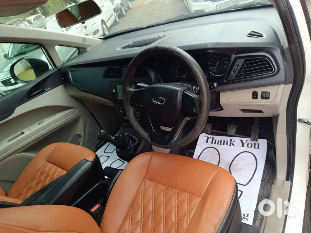 Mahindra Marazzo M2, 2018, Diesel