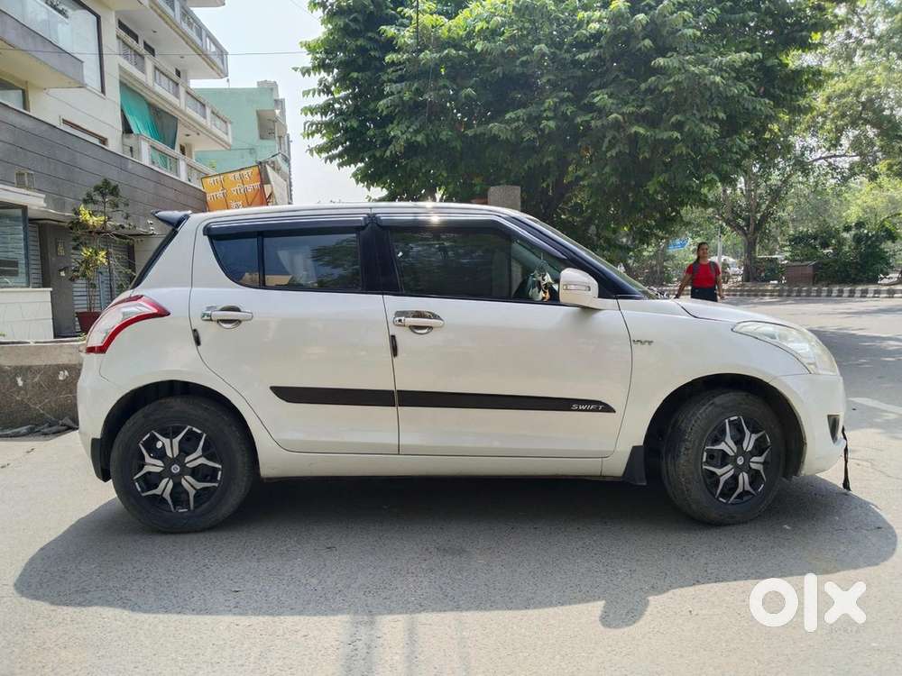Maruti Suzuki Swift Petrol 2014