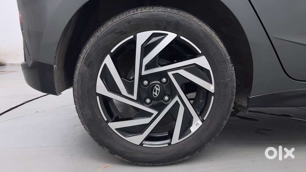 Hyundai New I20 1.2 Asta (o) Mt, 2023, Petrol