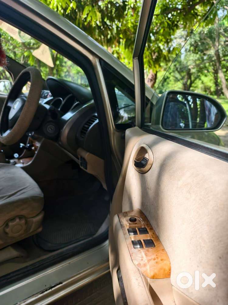 Honda City Zx 2005 Petrol Well Maintained