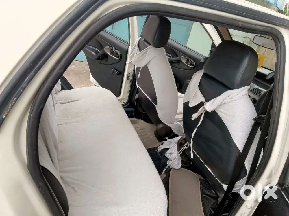 Tata Indigo V Series 2011 Cr4