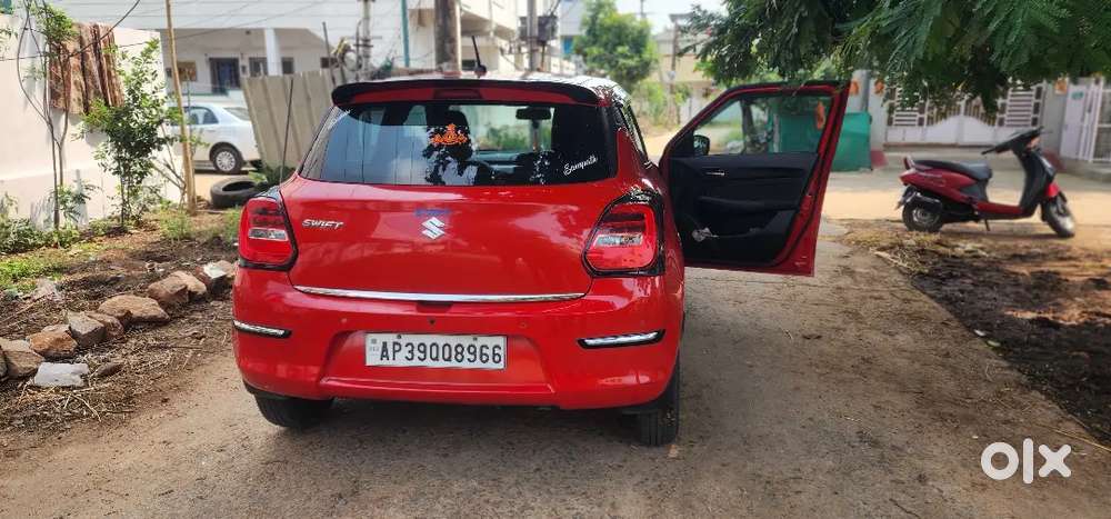Maruti Suzuki Swift 2022 Petrol 30000 Km Driven