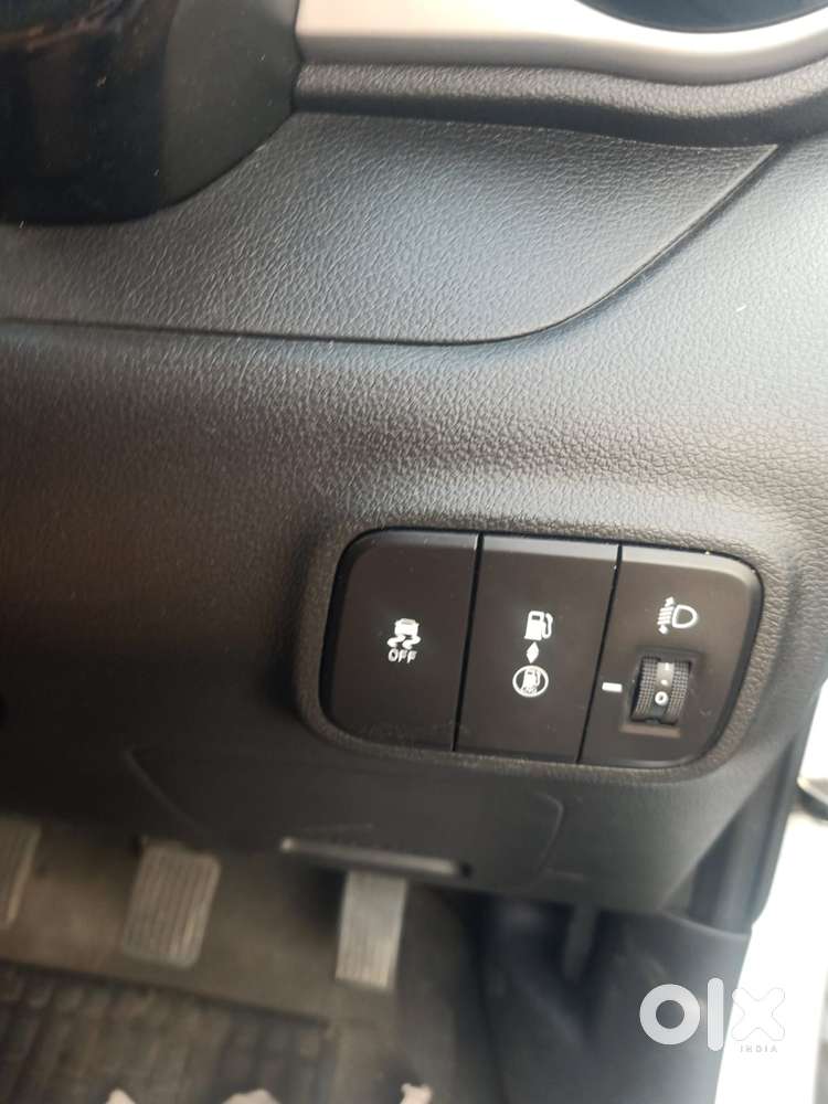 Maruti Suzuki Ertiga 2022-2023 Vxi Cng, 2021, Cng & Hybrids