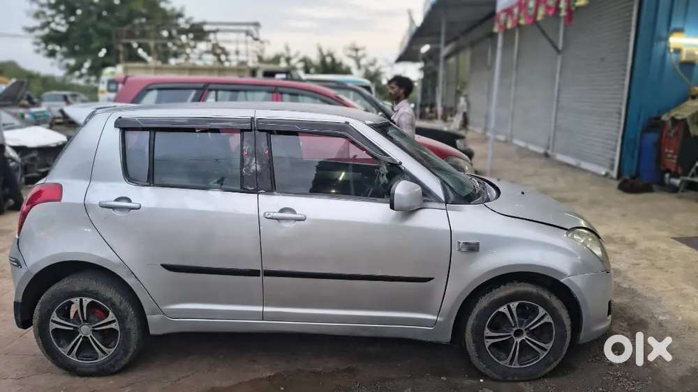 Maruti Suzuki Swift Vdi 2006 पेट्रोल ऑटोमैटिक