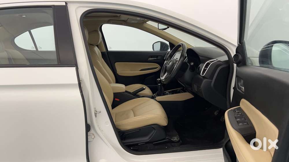 Honda City 1.5 Zx I-vtec Mt, 2023, Petrol